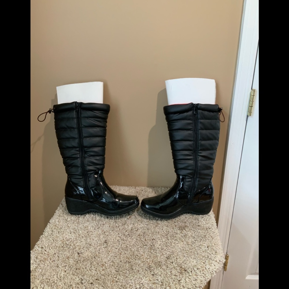Snow boots